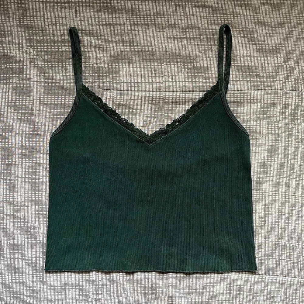 ⚡️SOLD ON MERCARI⚡️brandy melville green nicolette tank